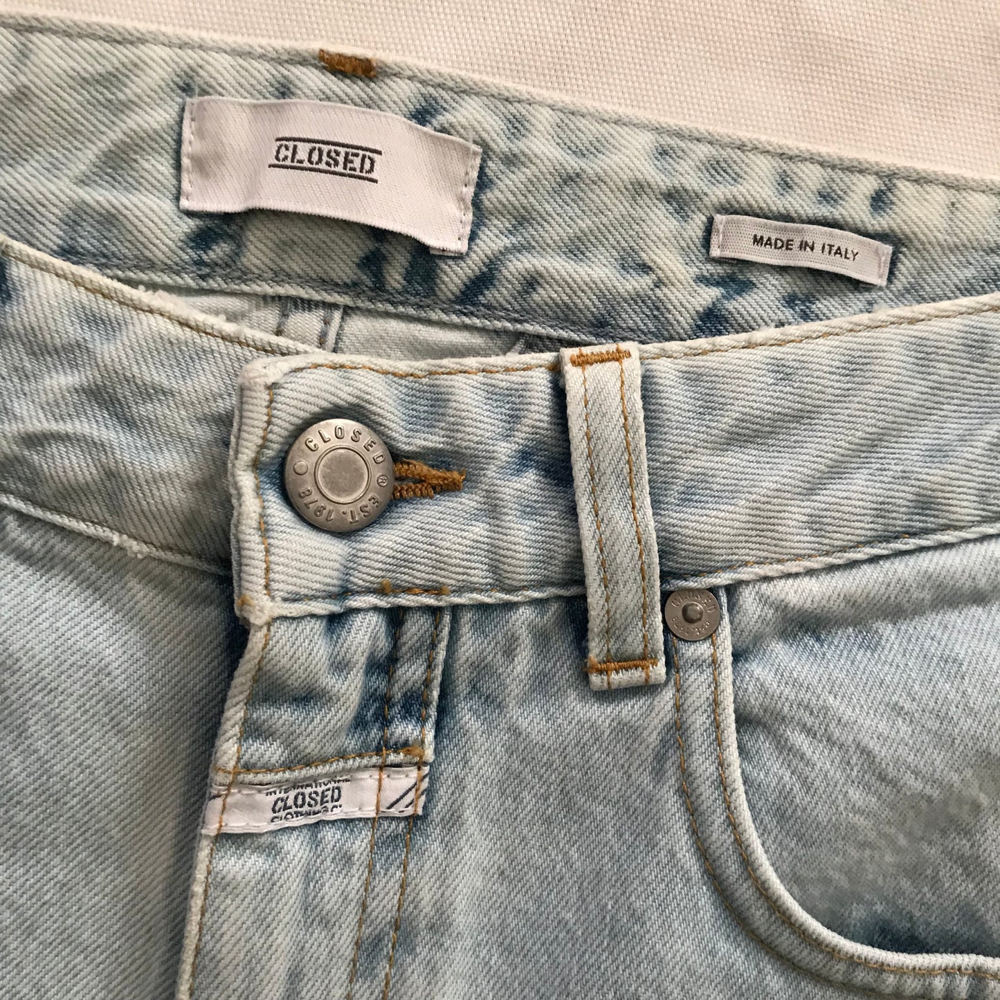 Closed Denim Light Wash Glow Jeans