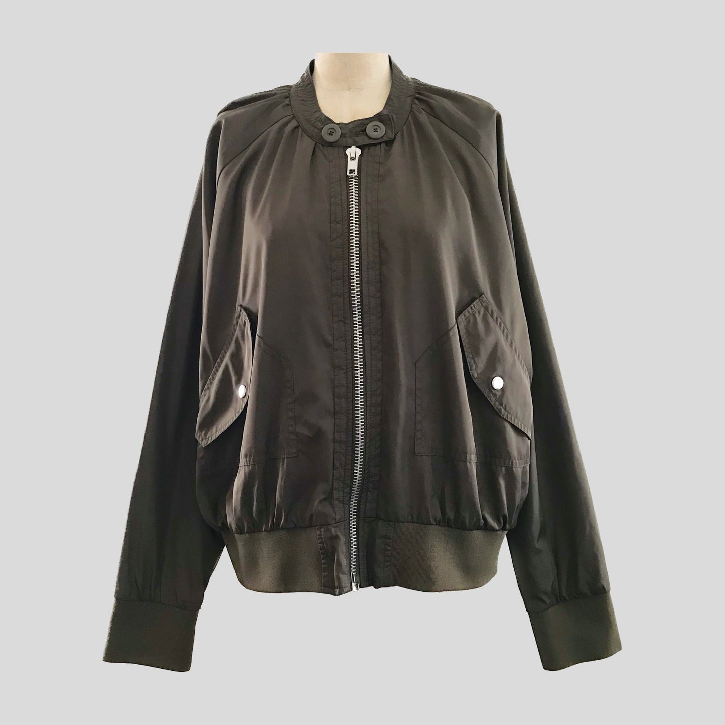 free-people-prelovely-olive-green-nylon-bomber-jacket