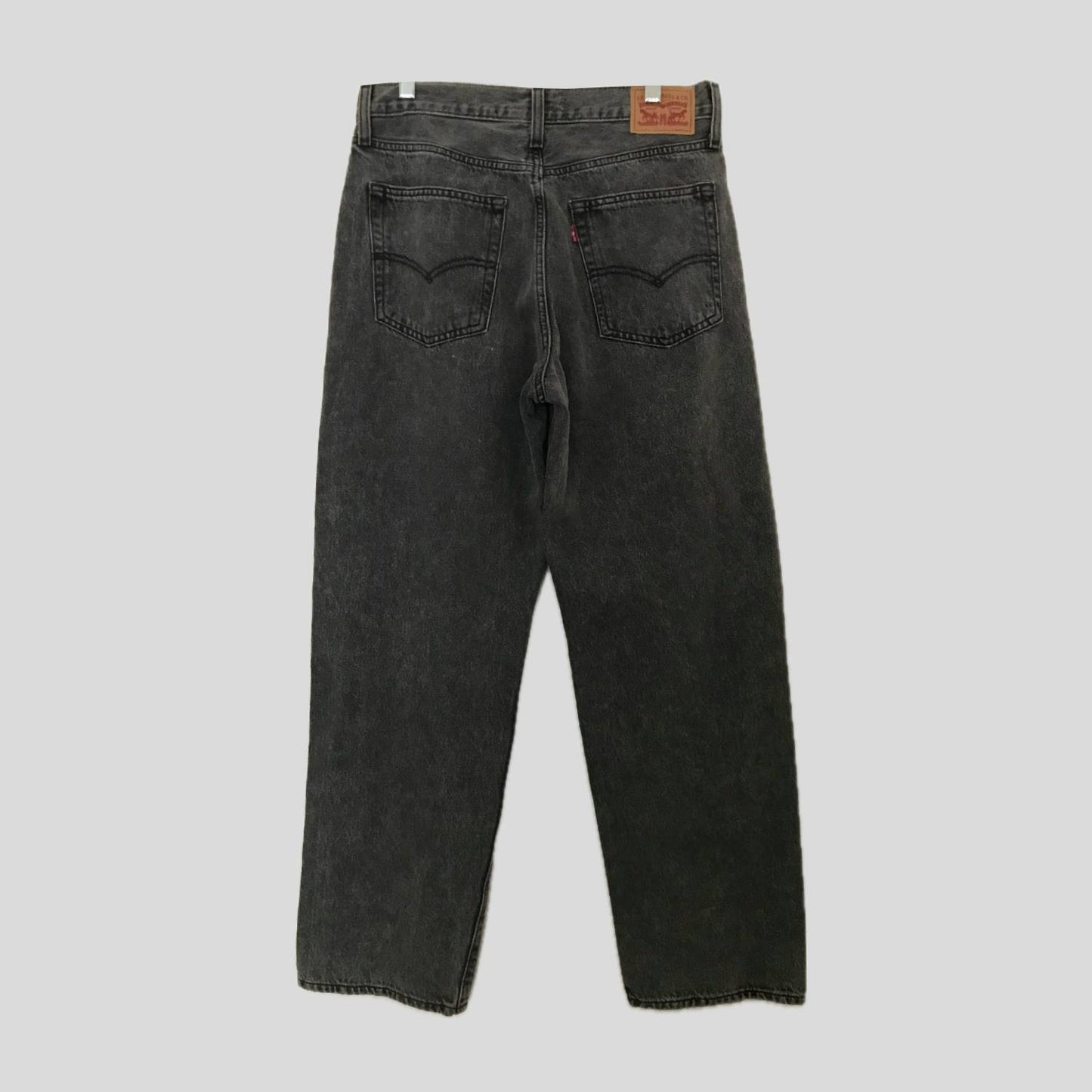 levis-faded-black-94-baggy-jeans