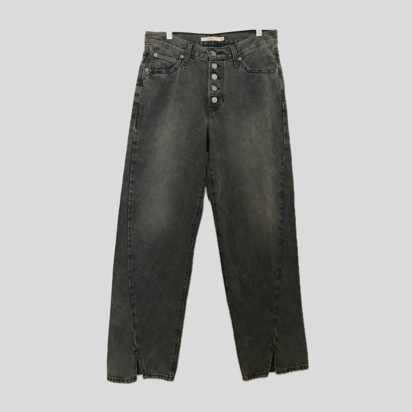 levis-faded-black-94-baggy-jeans