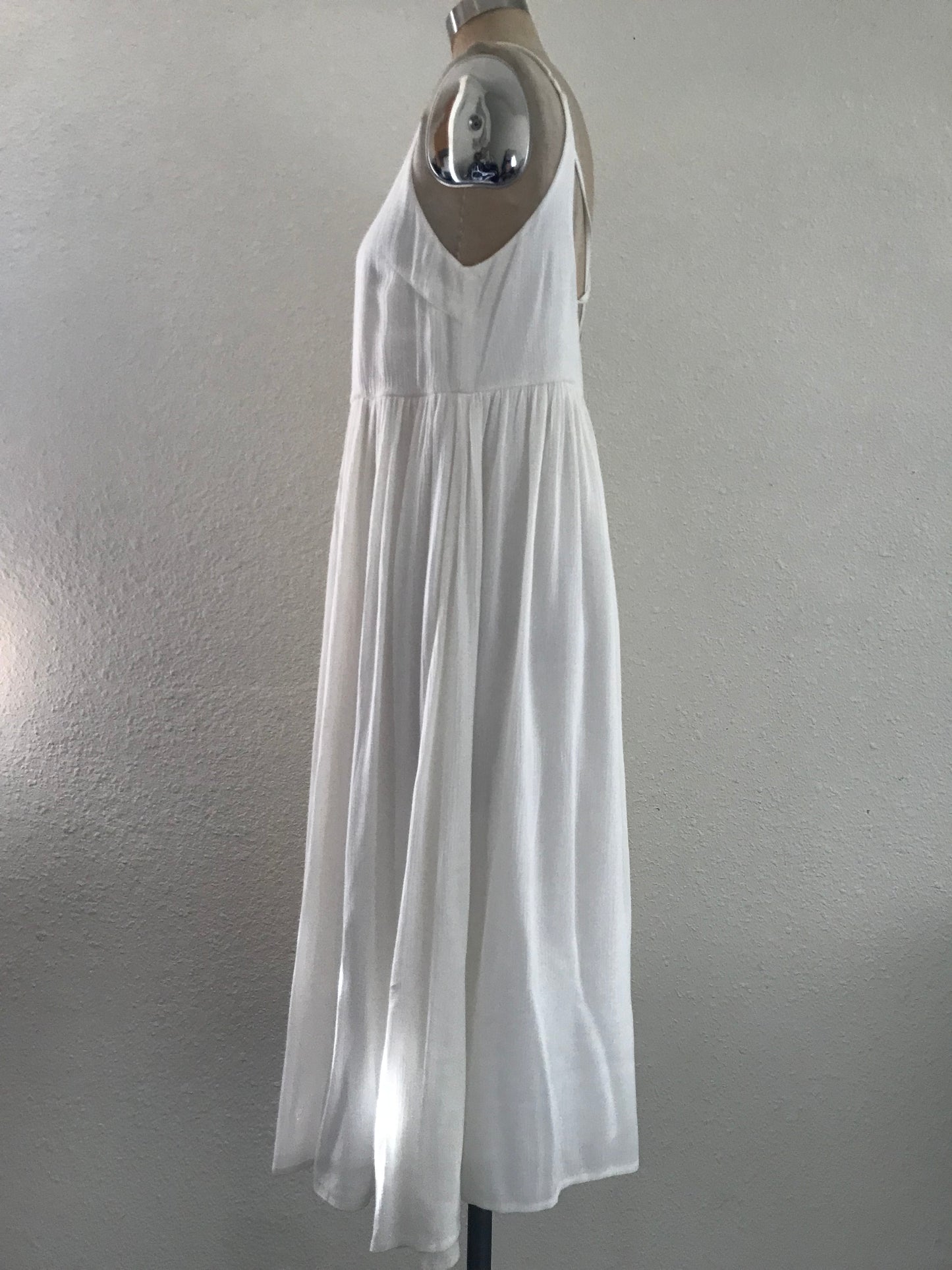 Urban Outfitters Off White Sleeveless Crinkled Midi Dress