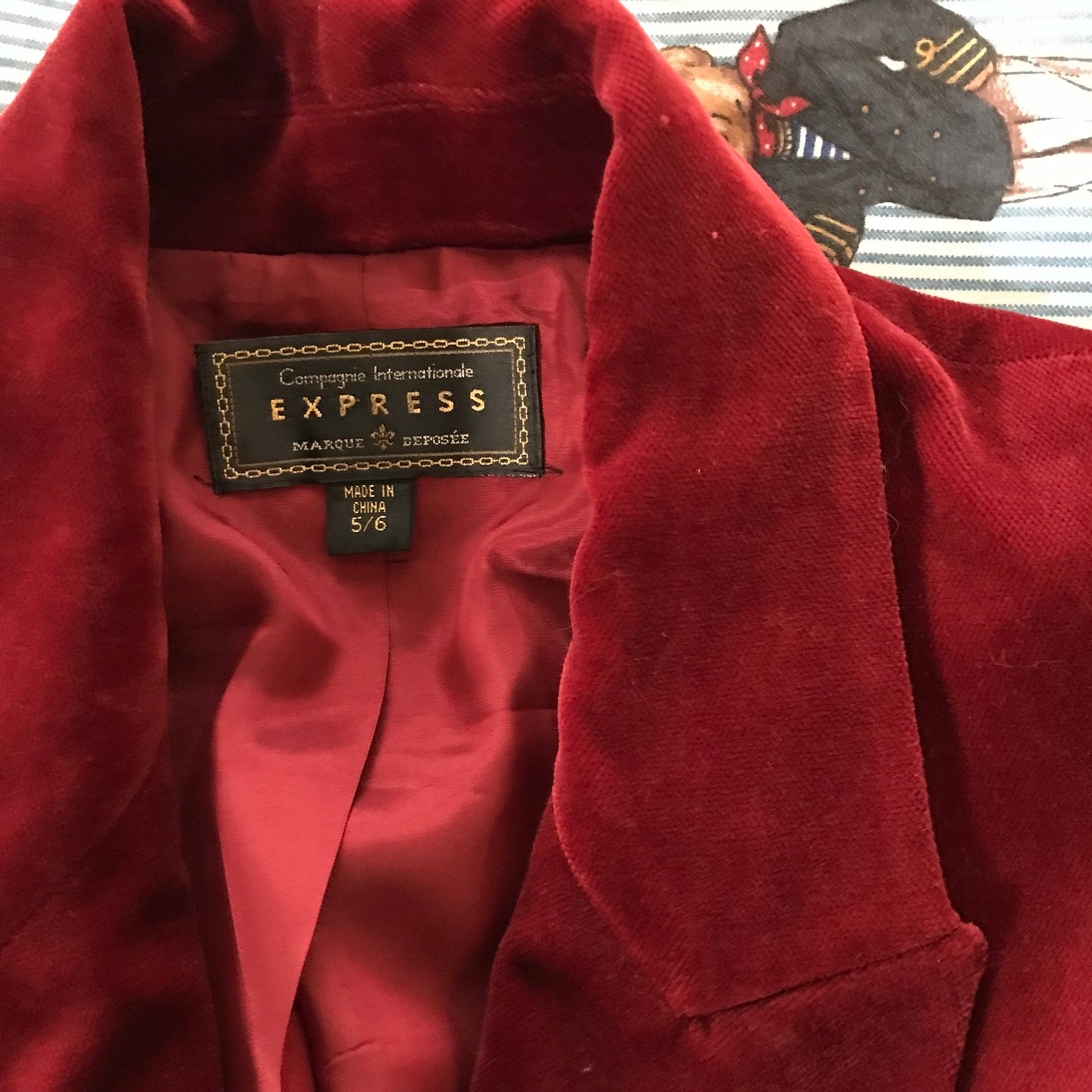 Vintage 1990s Burgundy Velvet Blazer