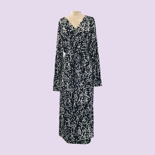dvf-black-white-cotton-printed-wrap-dress