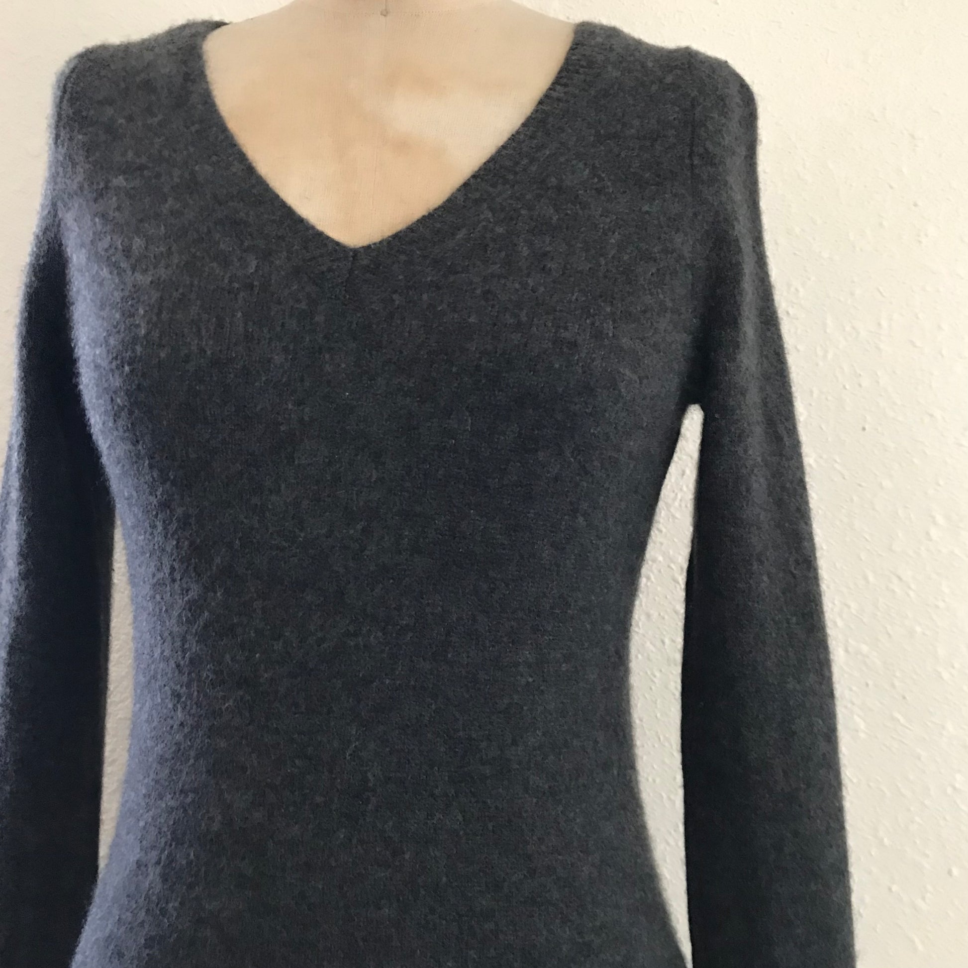 isabel-marant-gray-cashmere-v-neck-sweater