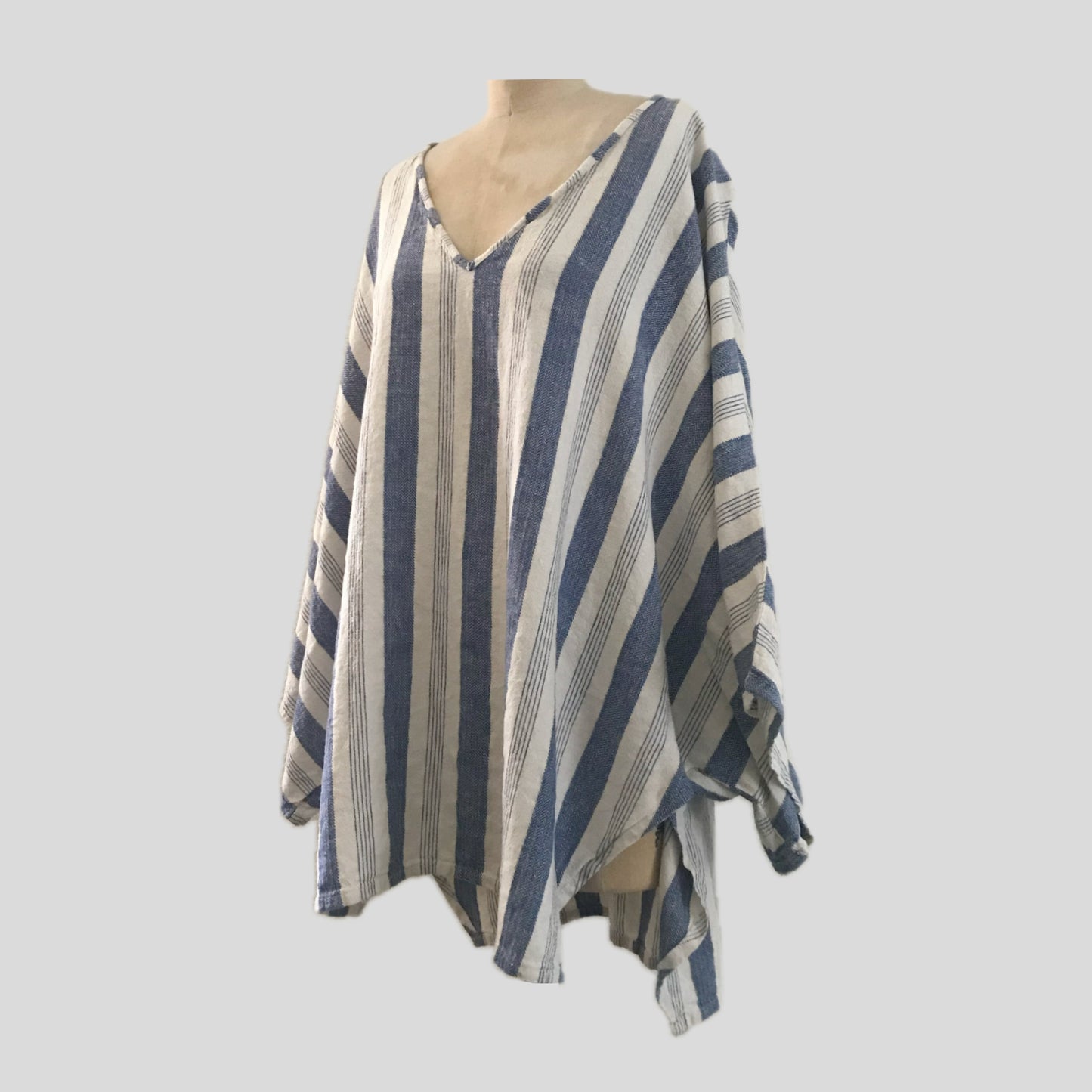 jens-pirate-booty-linen-striped-blue-top