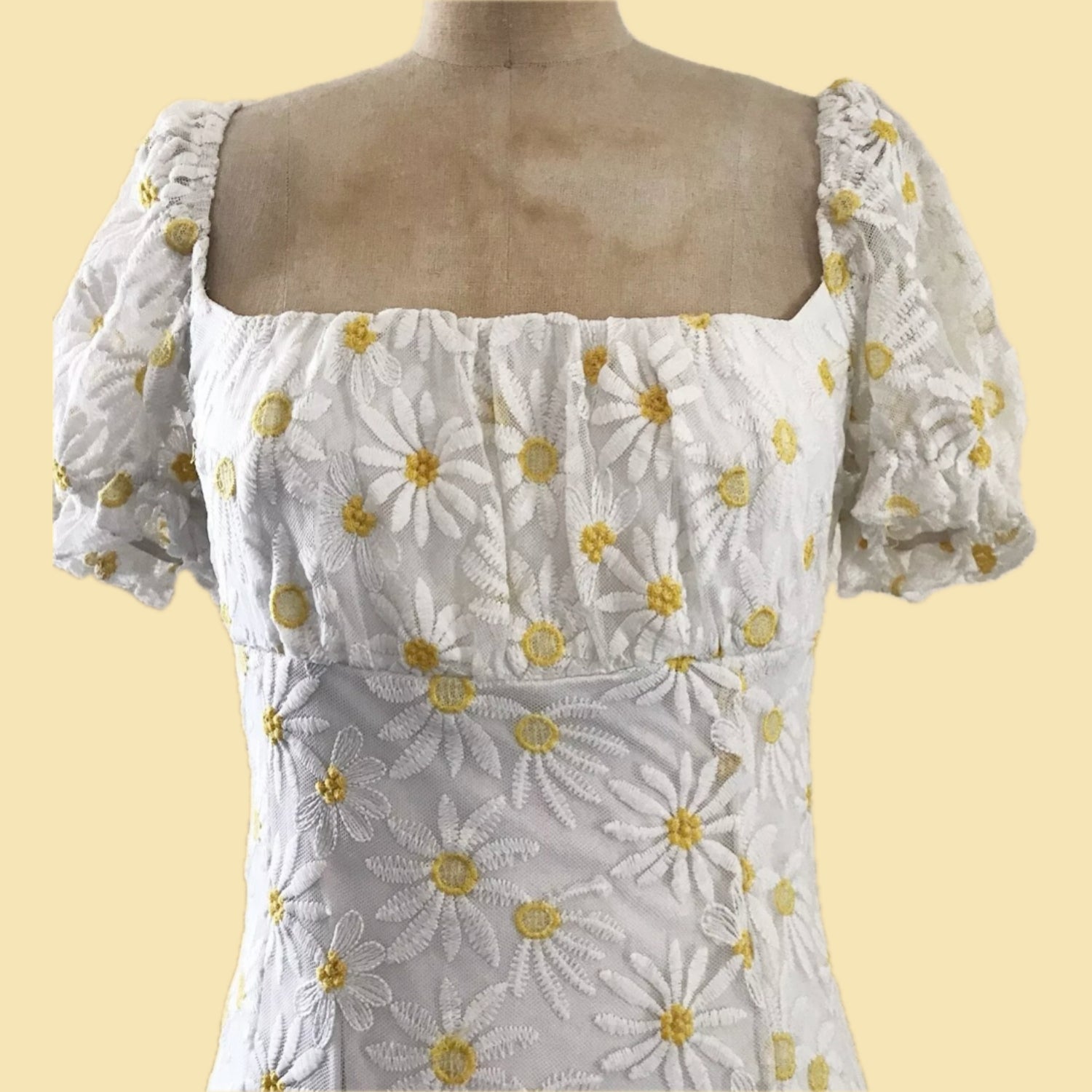 peppermayo white mini dress Peppermayo White Daisy Floral Mini Dress – Prelovely