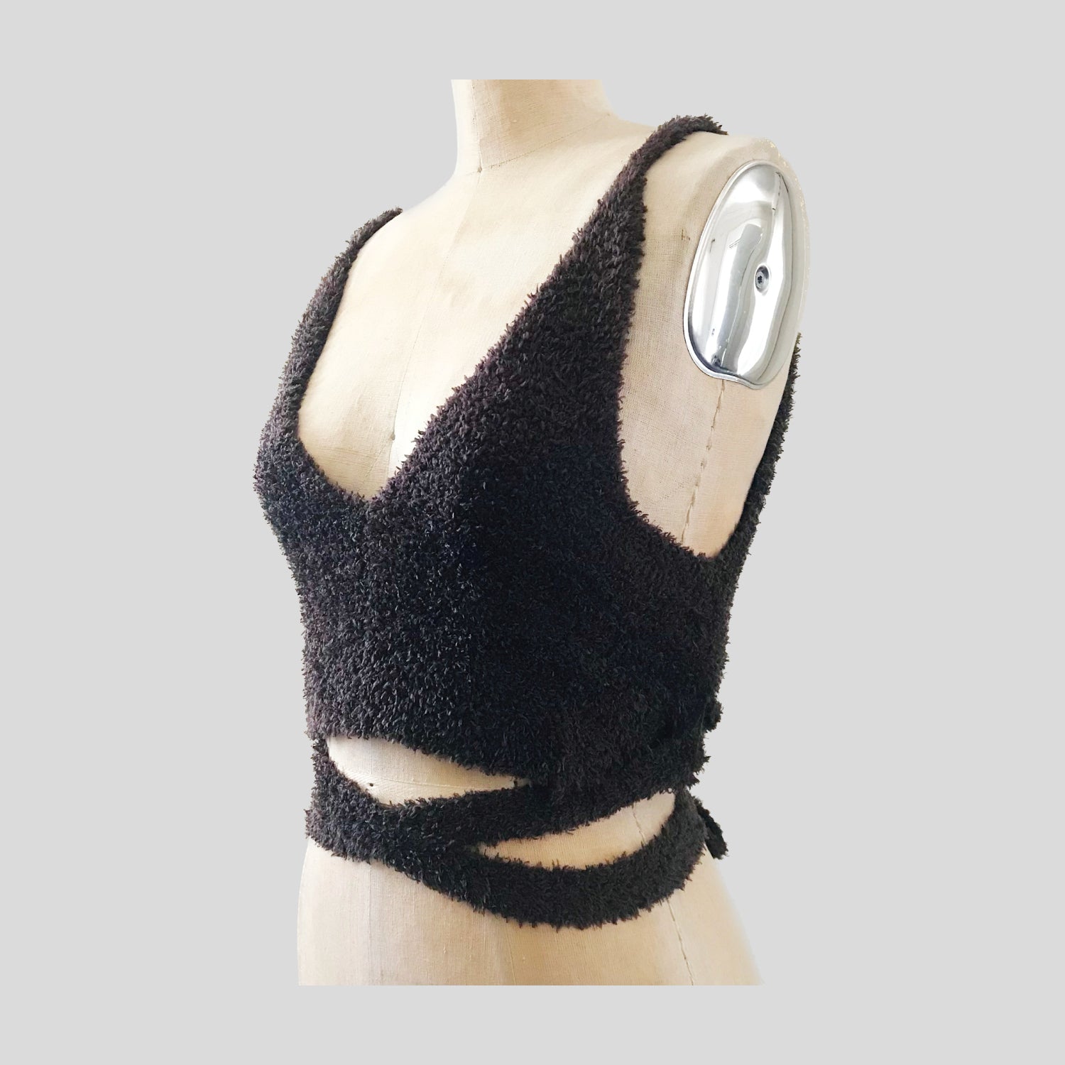 urban-outfitters-prelovely-brown-fuzzy-cropped-top