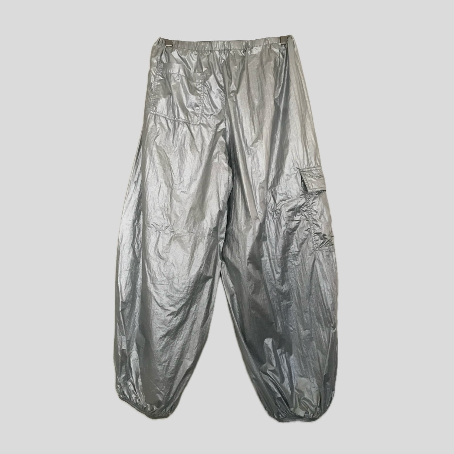 urban-outfitters-silver-parachute-baggy-pants