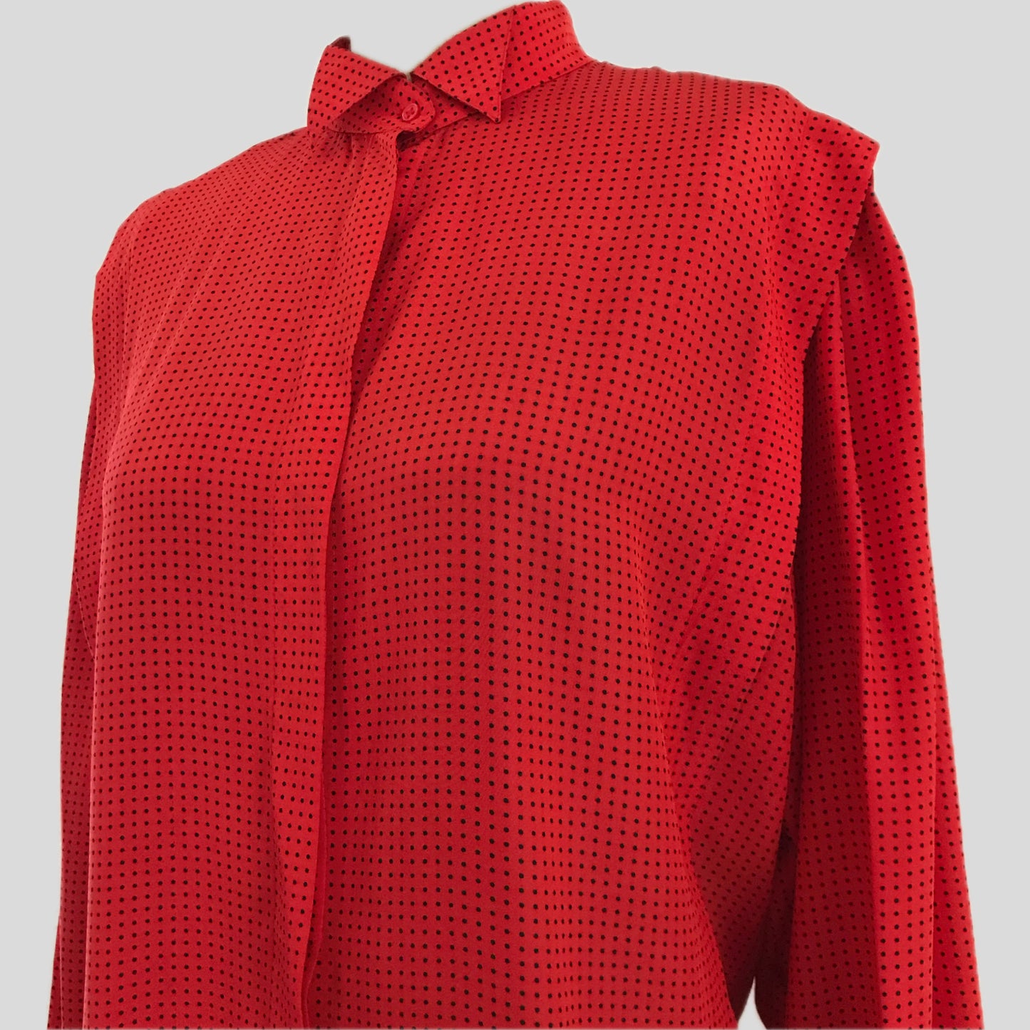 Vintage 1980s Liz Claiborne Red Black Long Sleeve Polka Dot Collared Blouse Top