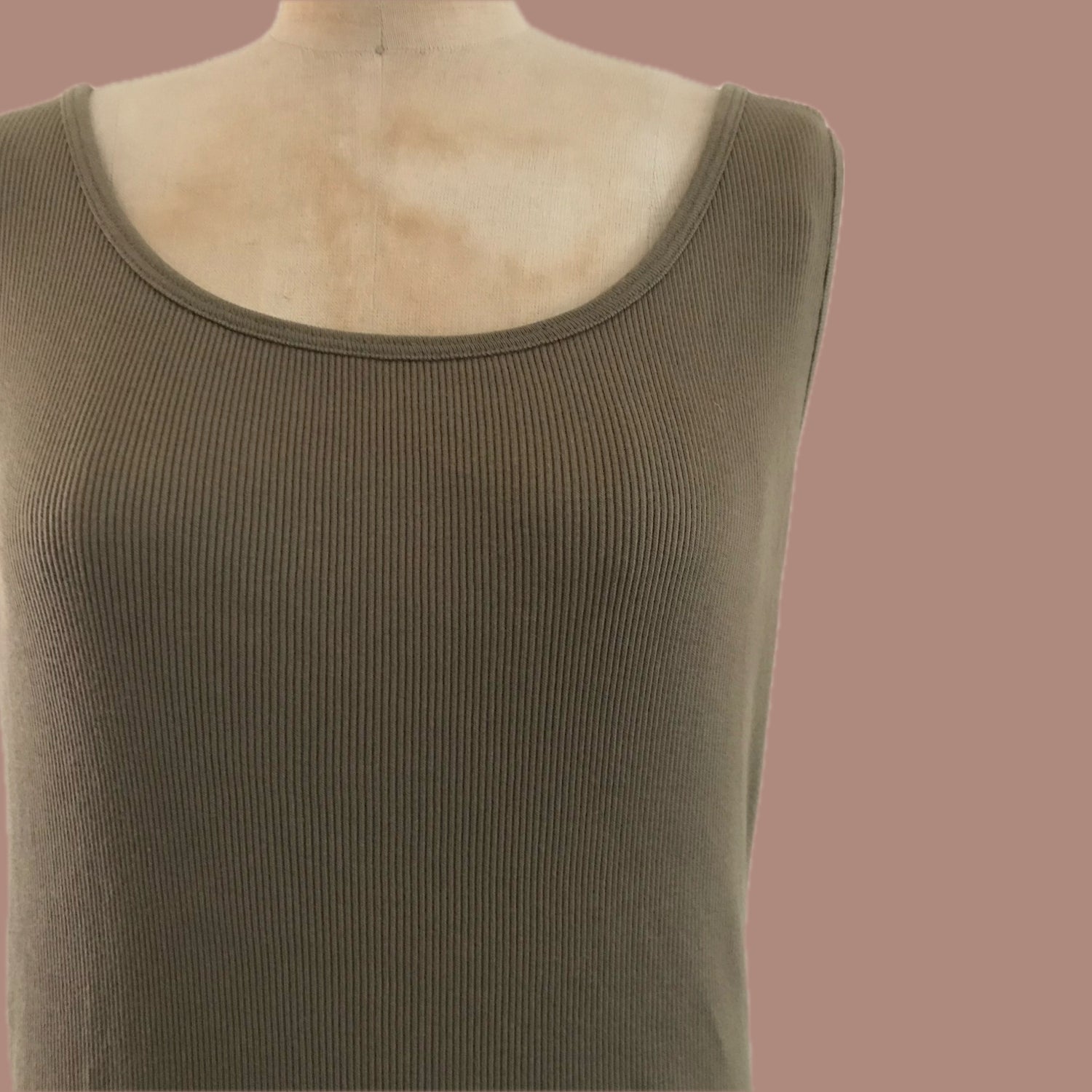 vintage-jones-new-york-taupe-ribbed-tank-top