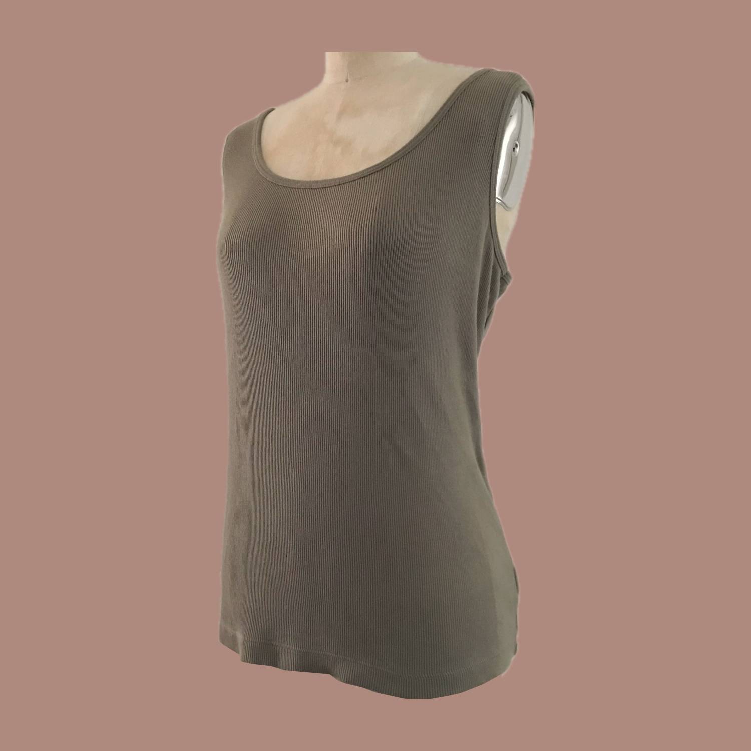 vintage-jones-new-york-taupe-ribbed-tank-top