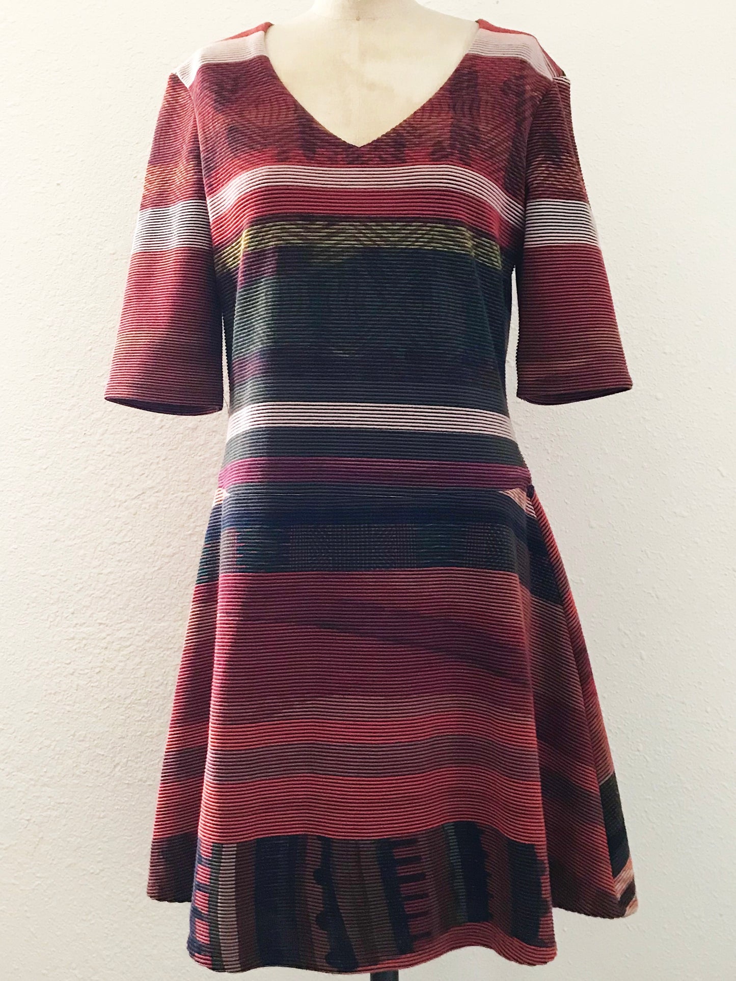 Prelovely | Desigual V Neck Colorful Stretch Knit A Line Dress